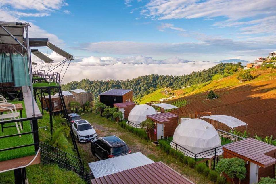 ภูวินคาเฟ่ โฮมสเตย์ Phuwin Cafe Homestay Mon Jam Exterior foto